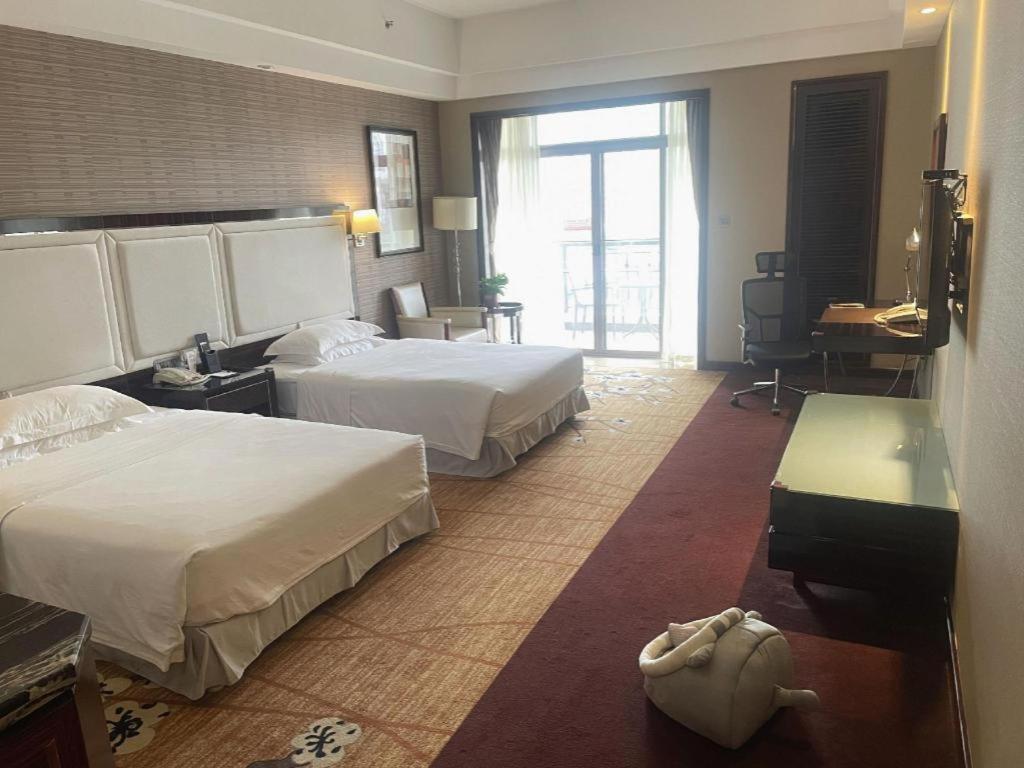 Country Garden Phoenix Hotel Yangshan Bagian luar foto